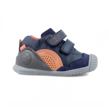 Παιδικό δερμάτινο sneaker για αγόρια Biomecanics 231125-A